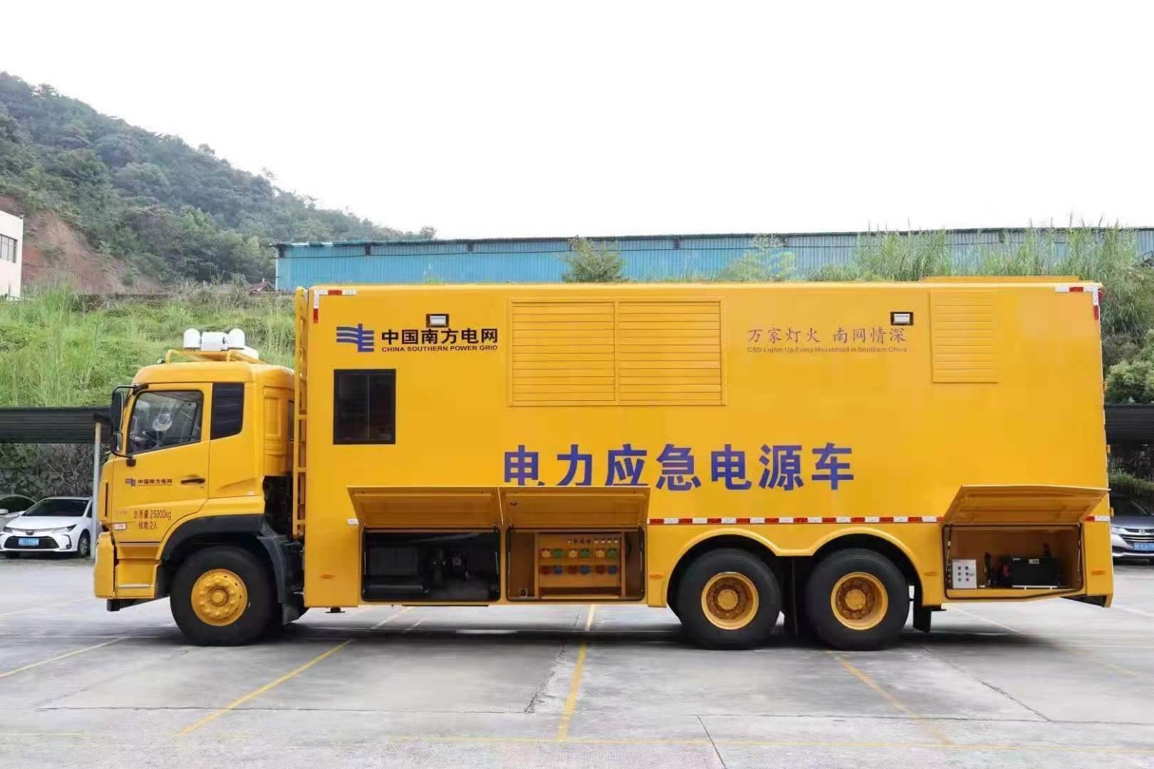 乌恰安康大型柴油发电机发电车UPS电源出租租赁
